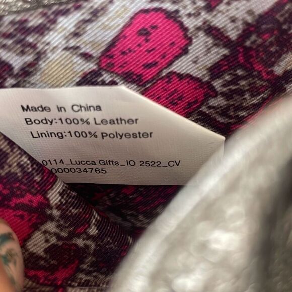 Metallic Woven Leather Zip Around Credit Card Wallet - Picture 6 of 9